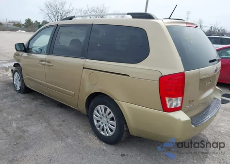 2011 Kia Sedona Lx z USA, uszkodzony, nr VIN KNDMG4C7XB6363631